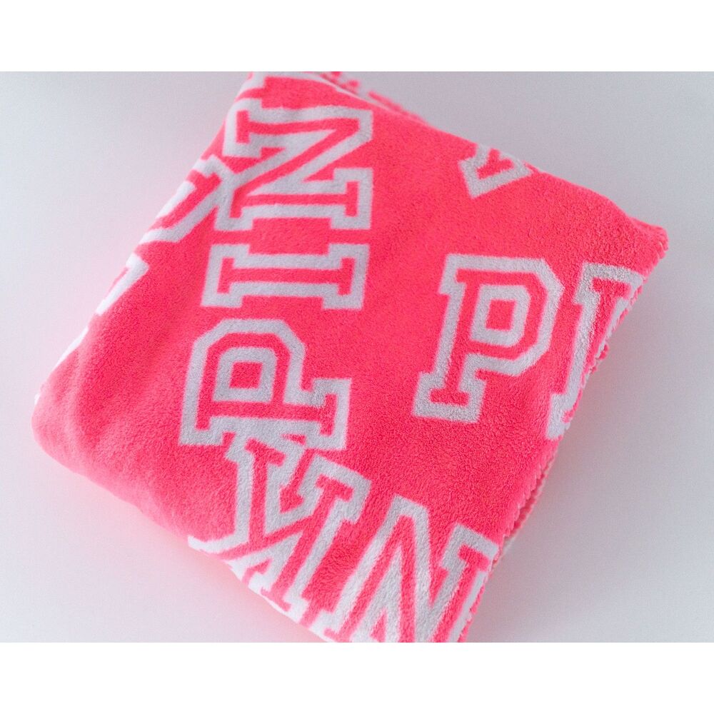 Victoria’s Secret PINK Neon Pink Fleece Throw Blanket 50x60 Logo - Picture 2 of 3